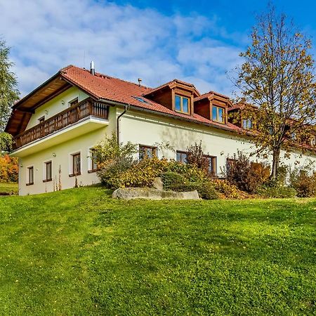 Apartman Nahore Vacov Zewnętrze zdjęcie